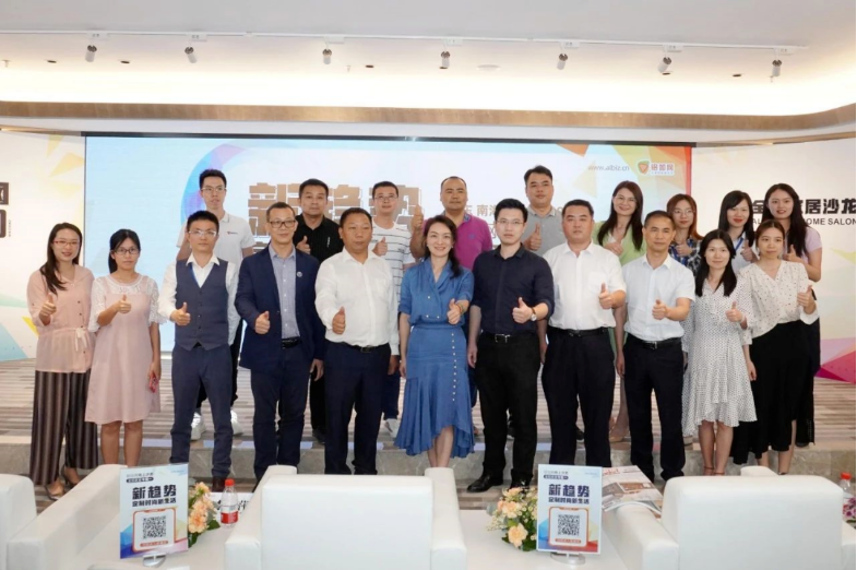 全铝家居得救，看看大V们怎么说？